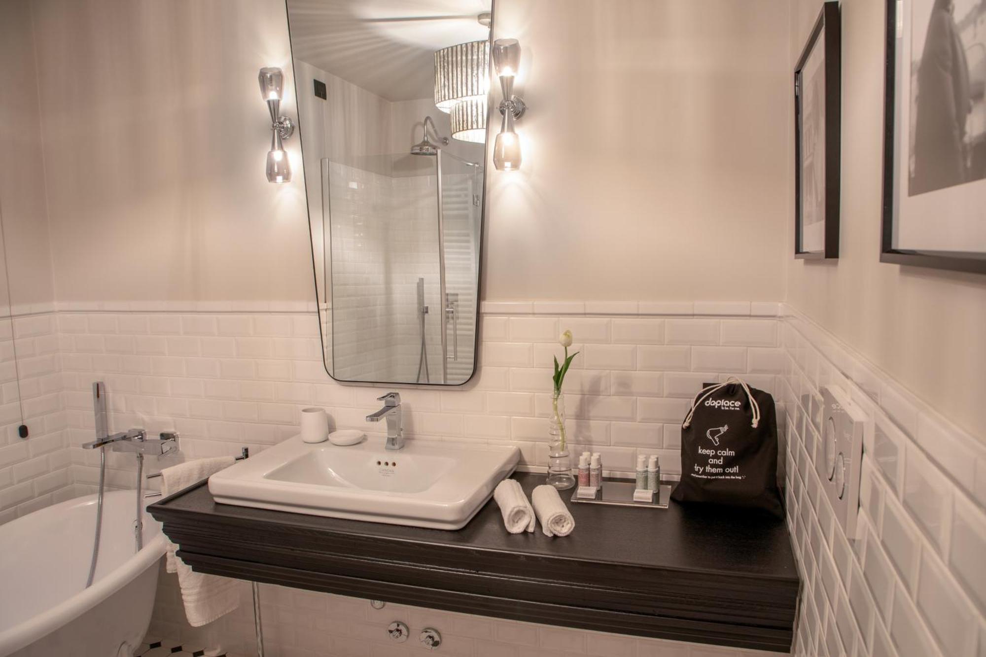 Daplace - Acquadela Apartment เวนิส ภายนอก รูปภาพ
